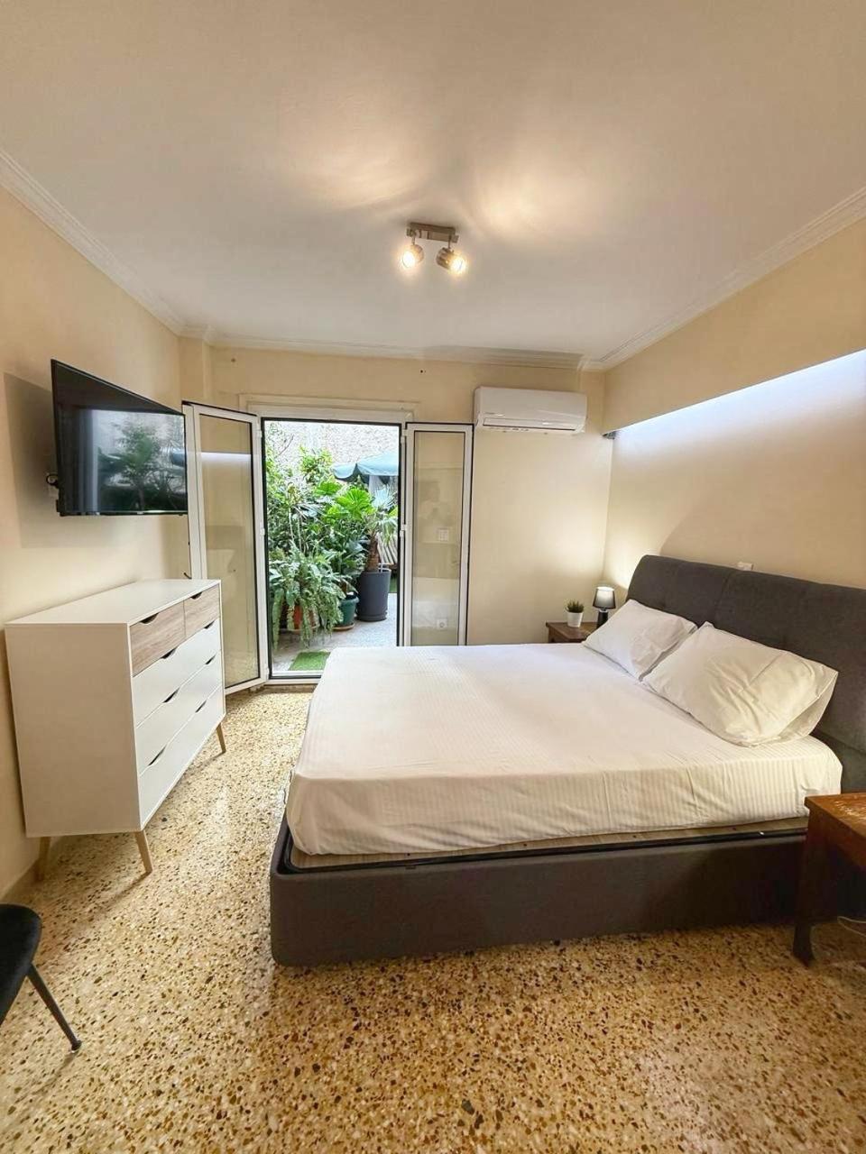 Modern Apartment In The Heart Of Athens Near Acropolis Zewnętrze zdjęcie